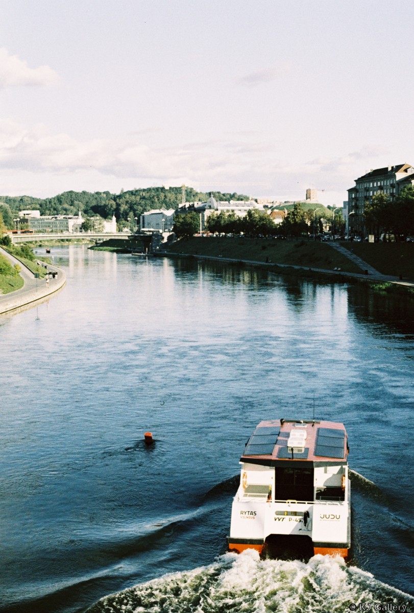 Rytas popiet - Vilnius, Lomo Metropolis