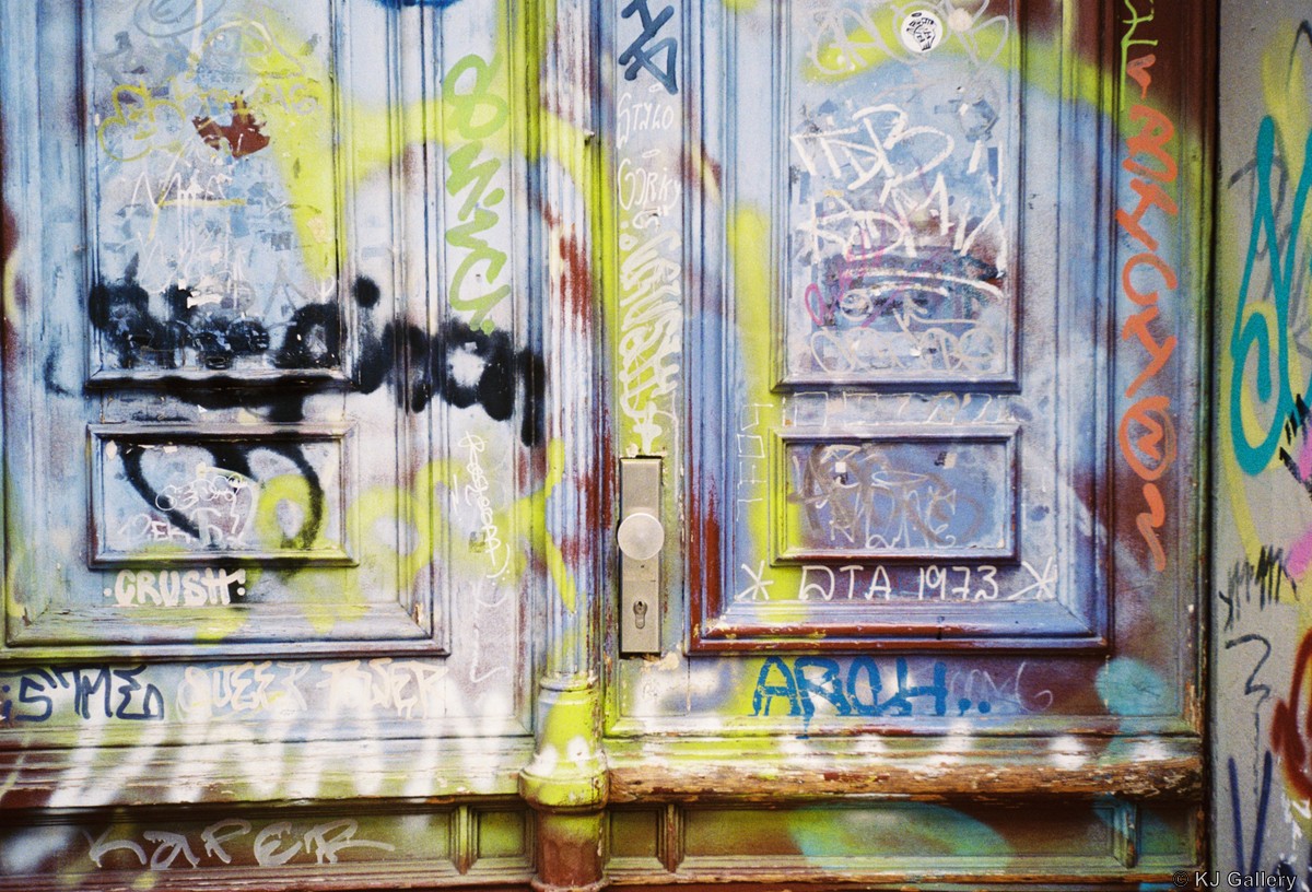 Berlin Doors - Kodak Ultramax 400, muilinė